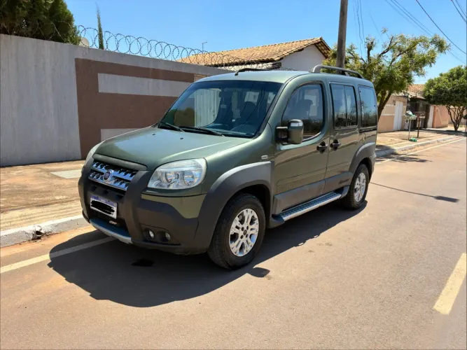 Fiat Doblo Adv/adv Tryon/locker 1.8 Flex 2013