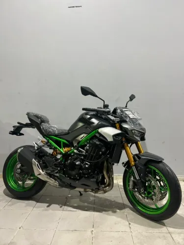 KAWASAKI Z900 SE 2026