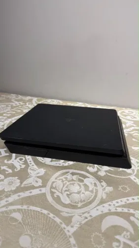 PS4 SLIM 2TB