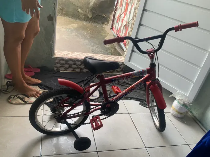 Bicicleta aro 16
