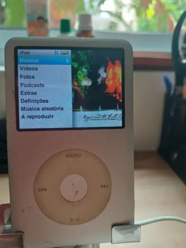 iPod Video 120GB Clássico | Impecável + Acessórios Originais ?