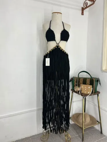 Vestido macramê