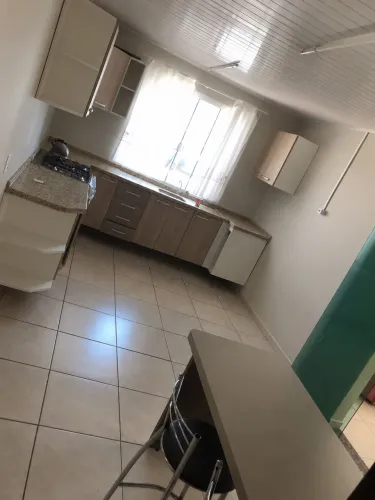 Alugo casa semi mobiliada