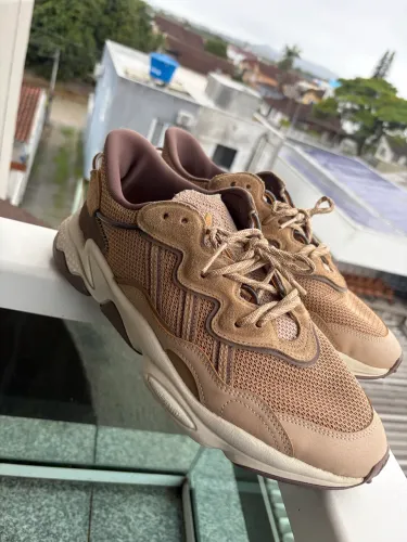 Tênis adidas OZWEEGO N42