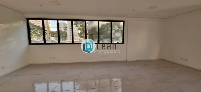 Seu Negócio no Endereço Certo | Sala Comercial na Vila Adyana