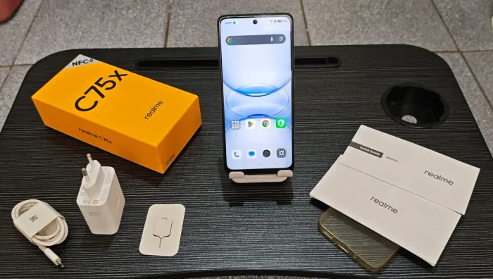 REALME C75x 8GB RAM / 256GB completo acessórios, tudo original
