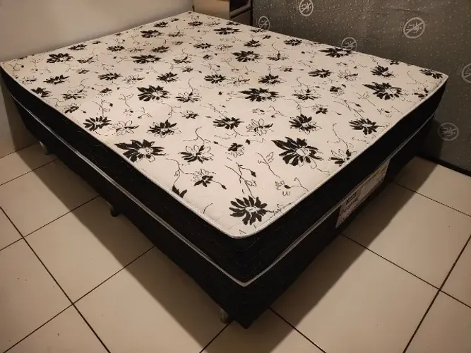 Cama