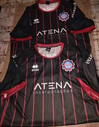 CAMISAS CAXIAS 2015 ERREA OFICIAIS PRETAS, 180 CADA.