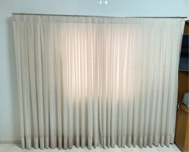 Cortina com forro e trilho inox 2,30 altura X 2,85m largura