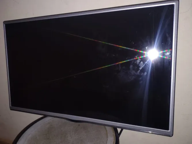 Vendo Tv LG 32, não é smart