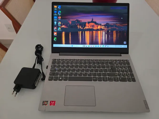 Notebook Lenovo Ideapad S145 Ryzen 3 3200U 8GB Ram 240 GB SSD