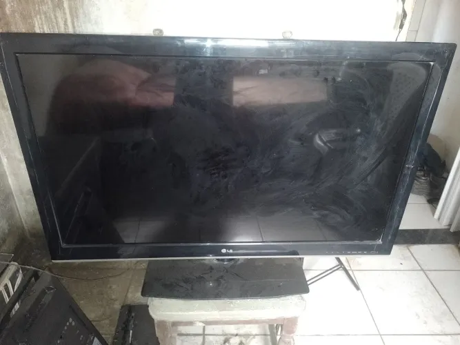 Vendo tv 43 polegadas LG para conserto 