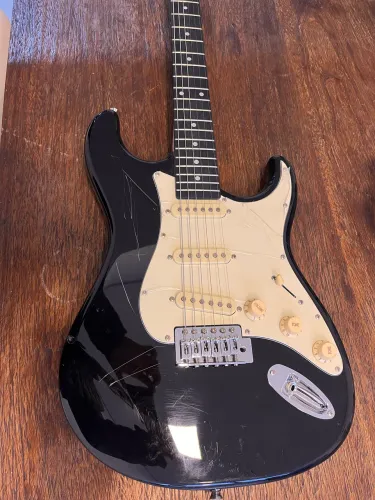 Guitarra elétrica mg-30 memphis