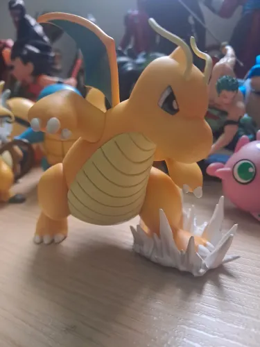 Action dragonite pokemon
