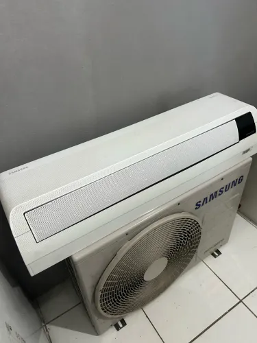 Ar condicionado Split inverter 24 mil BTUS