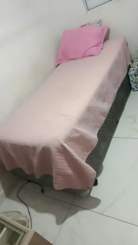 Cama box com baú e colchão
