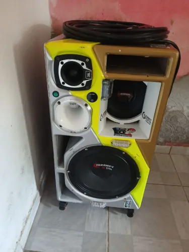 Vendo Bob toca muito completa com mesa taranps