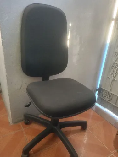 2 Cadeiras de escritório