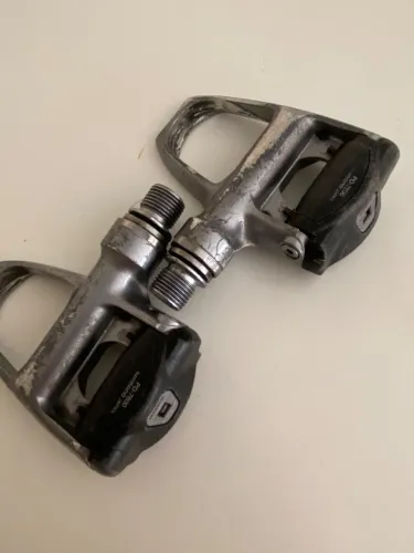 Pedal para bicicleta Shimano Dura Ace usado