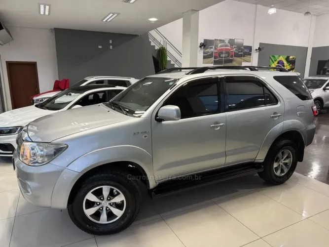 Toyota Hilux SW4 SR 4X2 2.7/2.7 Flex 16V Mec. 2009