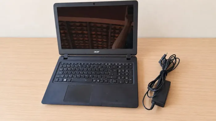 Vendo Notebook Acer Intel Core i3 - SSD 240GB - R$ 750