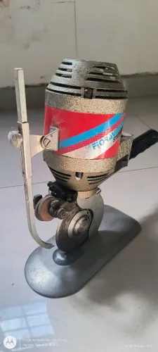 Máquina de cortar tecido Fioravante