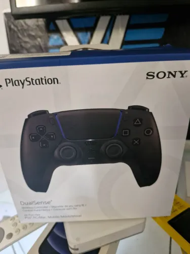 Vendo controle play 5 valor 300 reais