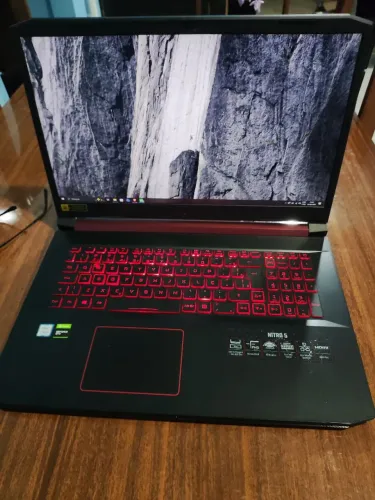 Acer Nitro 5 Intel Core I5 9° GTX 1650 16GB de RAM 1Tb HD 128Gb SSD Tela 17" (negociável)