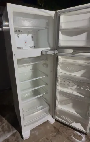 Geladeira Brastemp frost free
