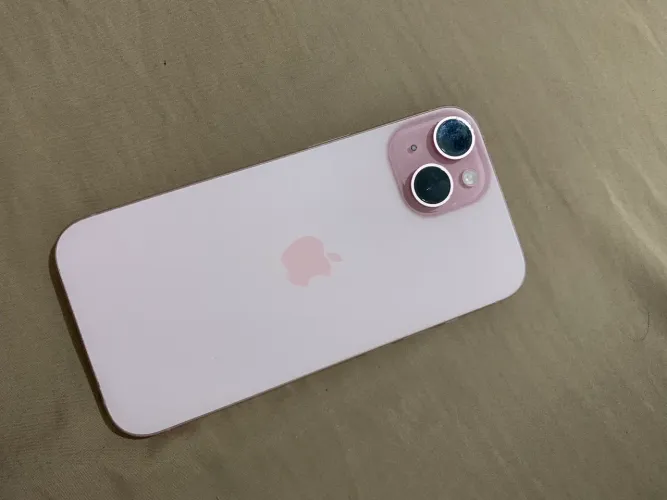 iPhone 15 Rose 128gb