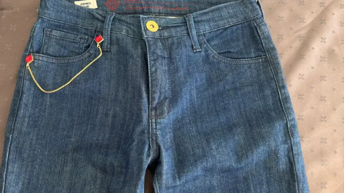 CALÇA JEANS ELASTANO FÓRUM ORIGINAL! Perfeita no corpo!