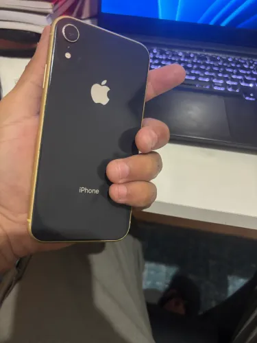 iPhone XR pra retirada de peças