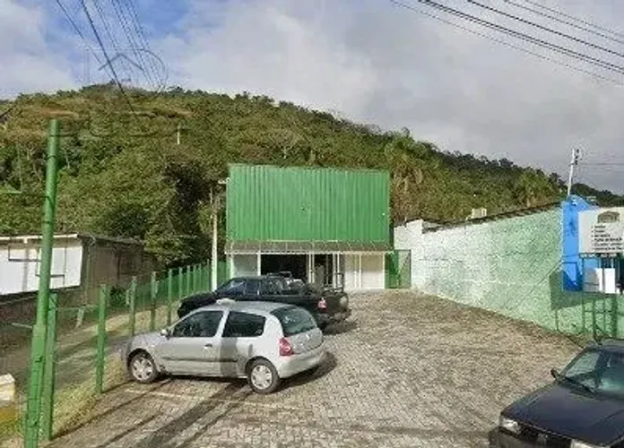 GALPÃO - RIO TAVARES