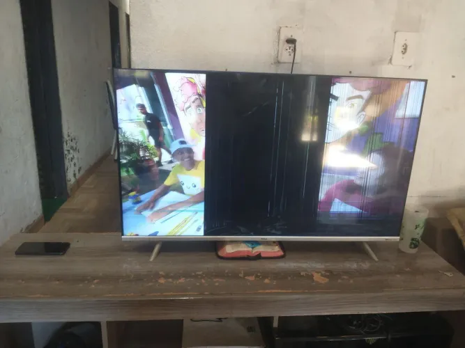 Televisão smart 42 polegada