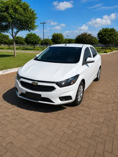 Chevrolet Onix Hatch LT 1.0 8V Flex Mec. 4P 2018