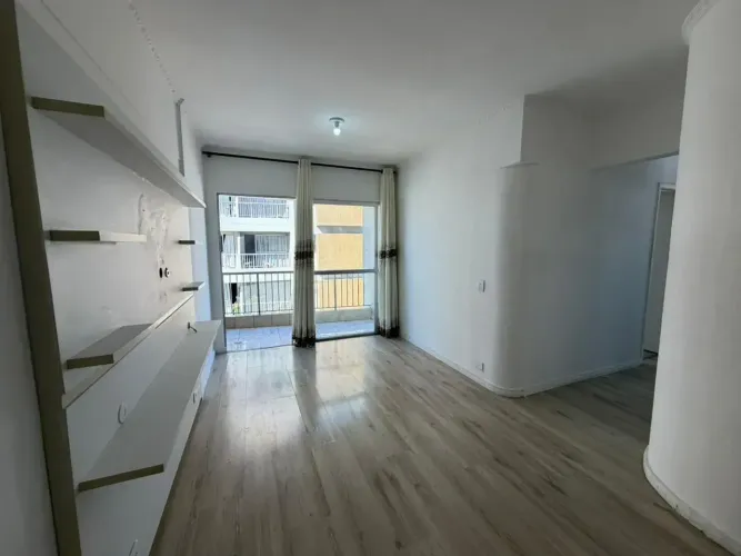 Imóvel para aluguel tem 90 metros quadrados com 2 quartos em Penha de França - São Paulo -