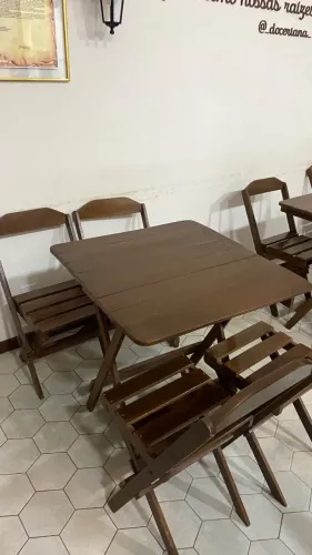 VENDE-SE 6 CONJUNTOS DE MESAS E CADEIRAS