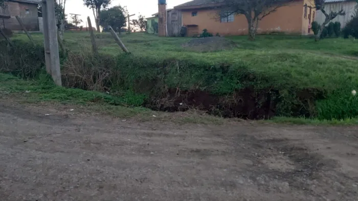 Vendo terreno.