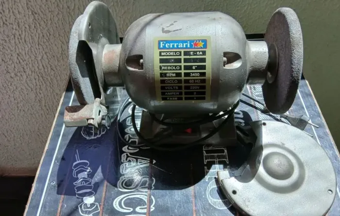 Vendo esmeril 