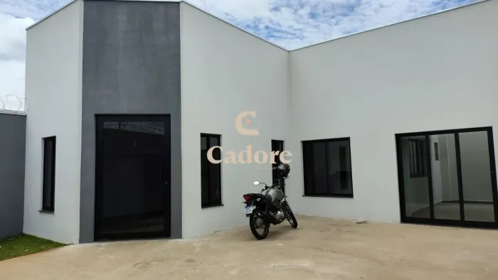 Casa à venda no Bairro Lago Azul 3 quartos com suíte