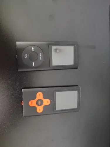 Mp4 Mp3 Player Multimídia Stereo (com defeito)