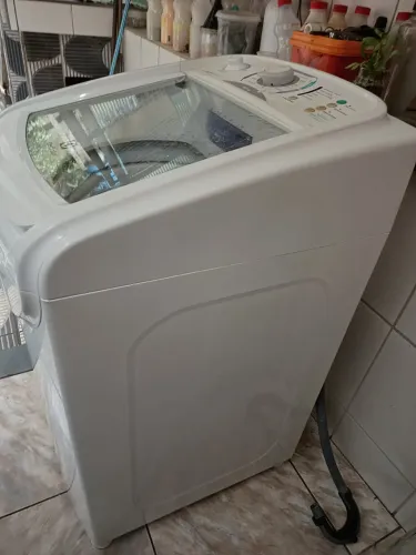 Máquina de lavar roupas