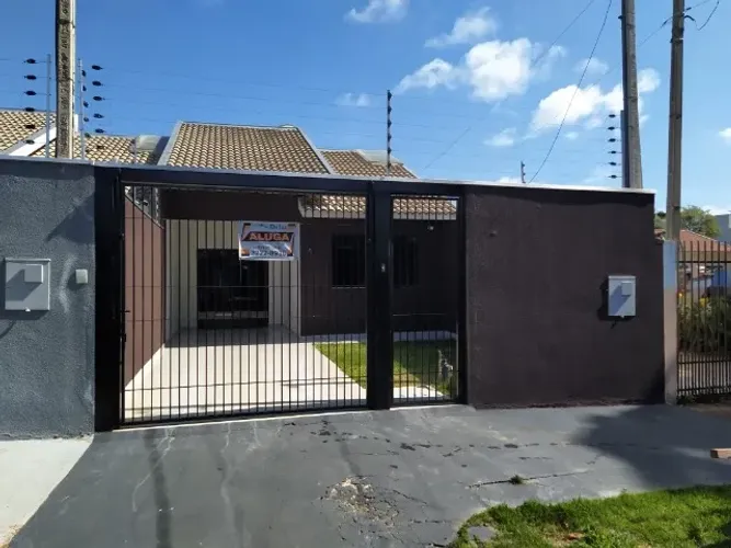 CASA GEMINADA PARA LOCAÇÃO NO BAIRRO PARQUE AVENIDA.