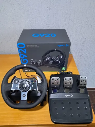 Volante Logitech G920 Semi-novo