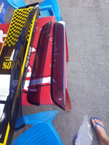 Calha de chuva para Duster.