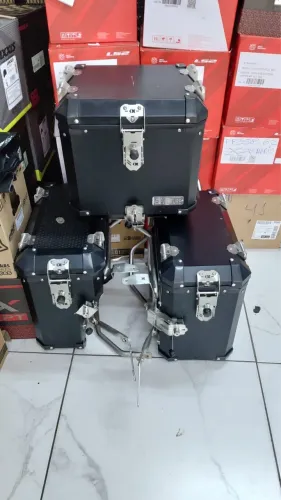 Baú  kit com 3 em alumínio BMW com suporte Original