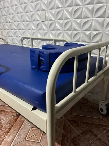 venda de cama hospitalar, andador e cadeira de banho