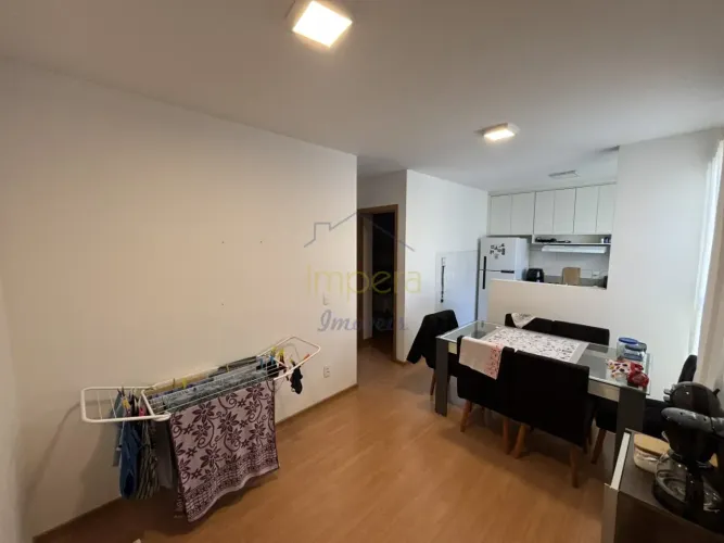 Apartamento com 2 dormitórios à venda, 38m² - Condomínio Campo Di Sevilha - Nova Michigan,