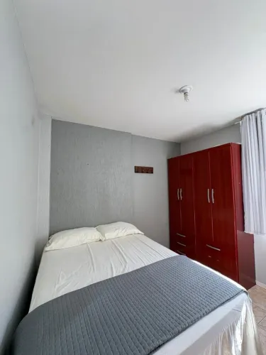 Alugo quarto mobiliado em apartamento na Trindade ao lado da Ufsc