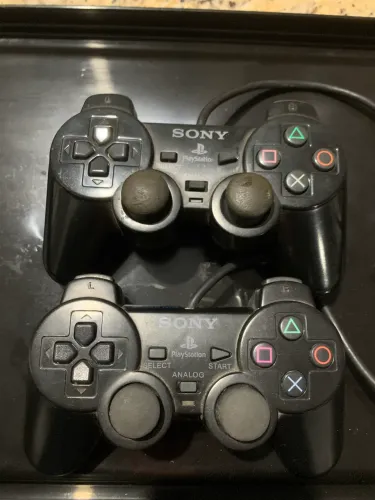 Controles ps2 originais ( precisa de revisão ,funcionando com mal contato )